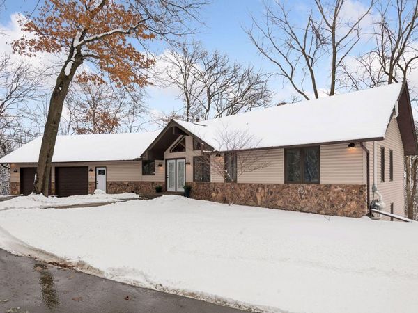 16120 Rosemary Lane, Minnetonka, MN 55391