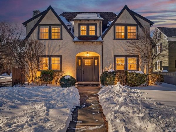 676 Webster Avenue , New Rochelle, NY 10801