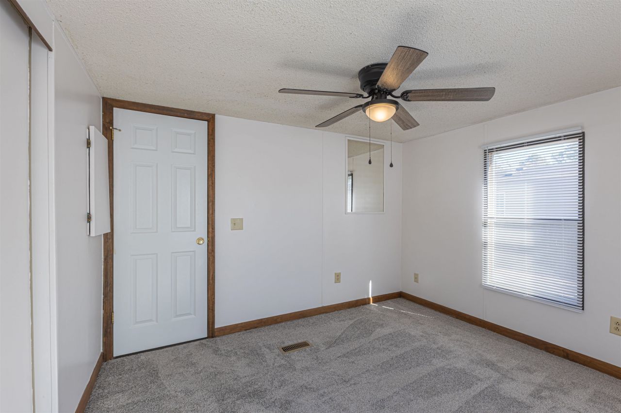 1525 Virgo Ln. Photo 14