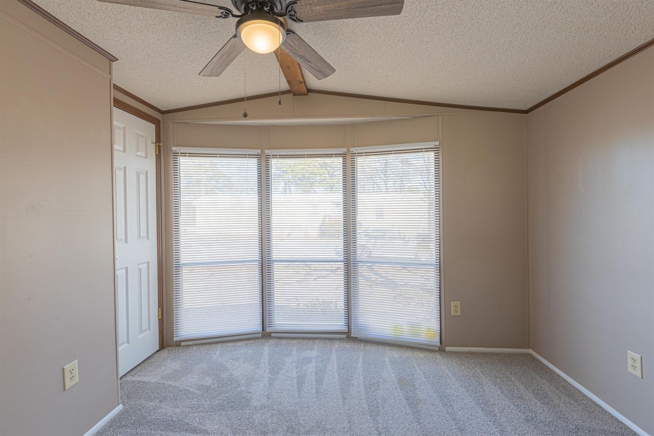 1525 Virgo Ln. Photo 16