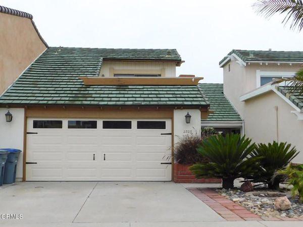 2325 Kingsbridge Lane, Oxnard, CA 93035