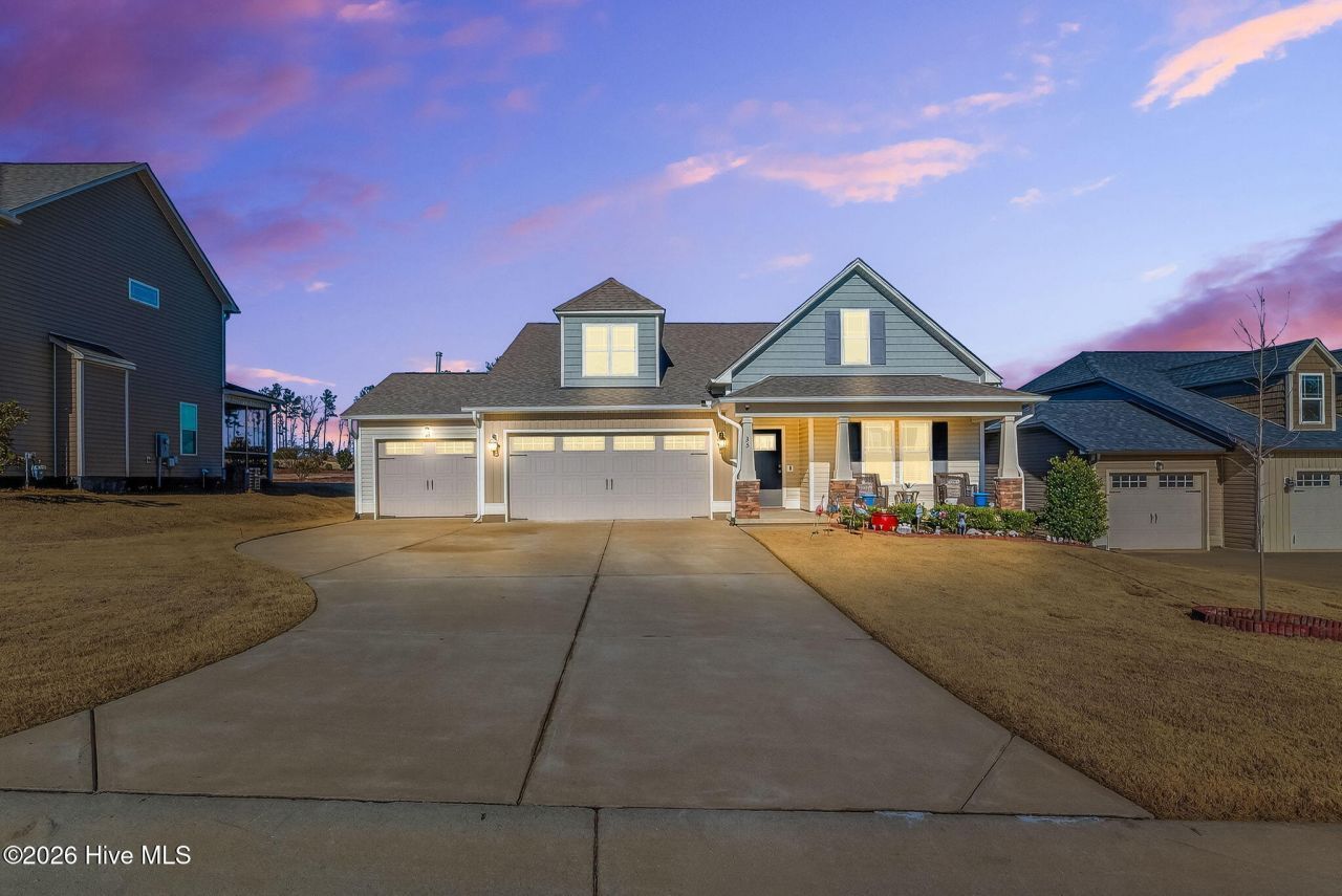 35 Mountain View Drive, Garner, NC 27529 Main Photo