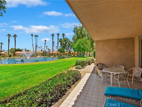 8 Valencia Drive, Rancho Mirage, CA 92270