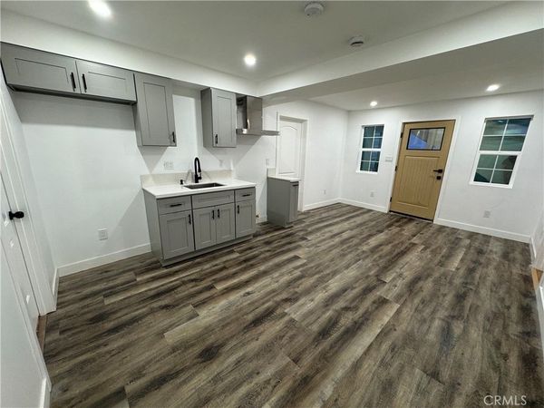 2566 Broadway, Huntington Park, CA 90255