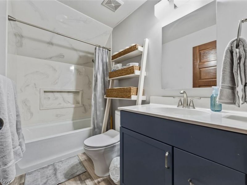 1209 Prairie Street, Lakeside Marblehead, OH 43440 Photo 21