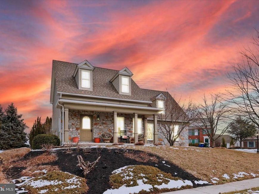 1401 Longfellow Court, New Cumberland, PA 17070 Main Photo