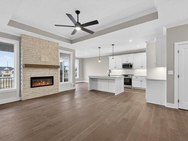 24995 W 94th Place, Lenexa, KS 66227