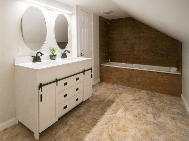 31931 Dickerson Road, Willowick, OH 44095 Photo 15