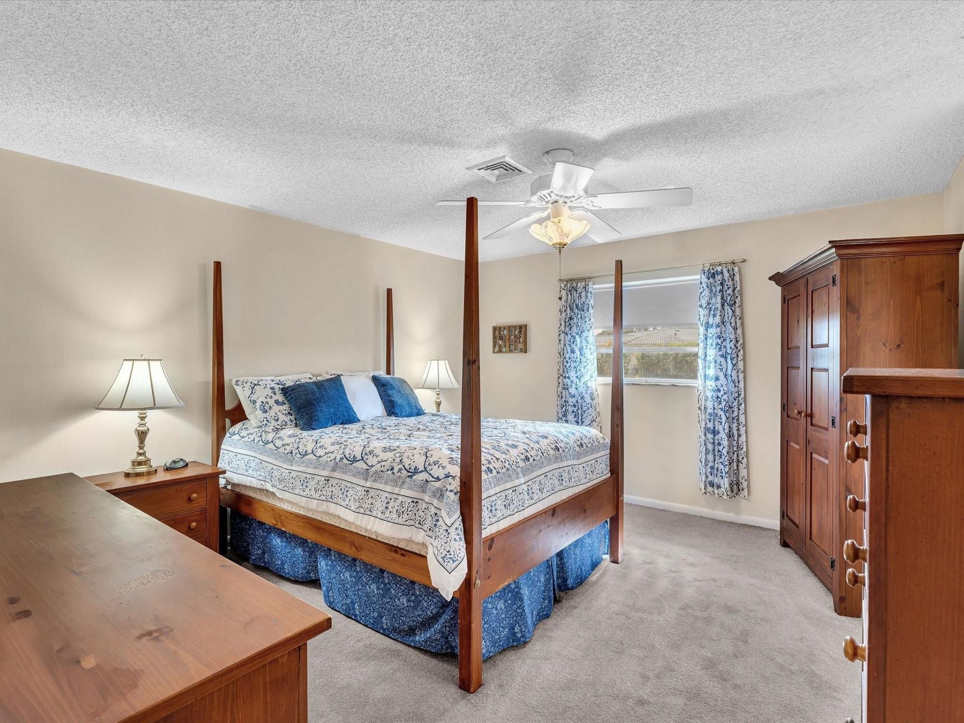 8140 NW 13th Place, Coral Springs, FL 33071 Photo