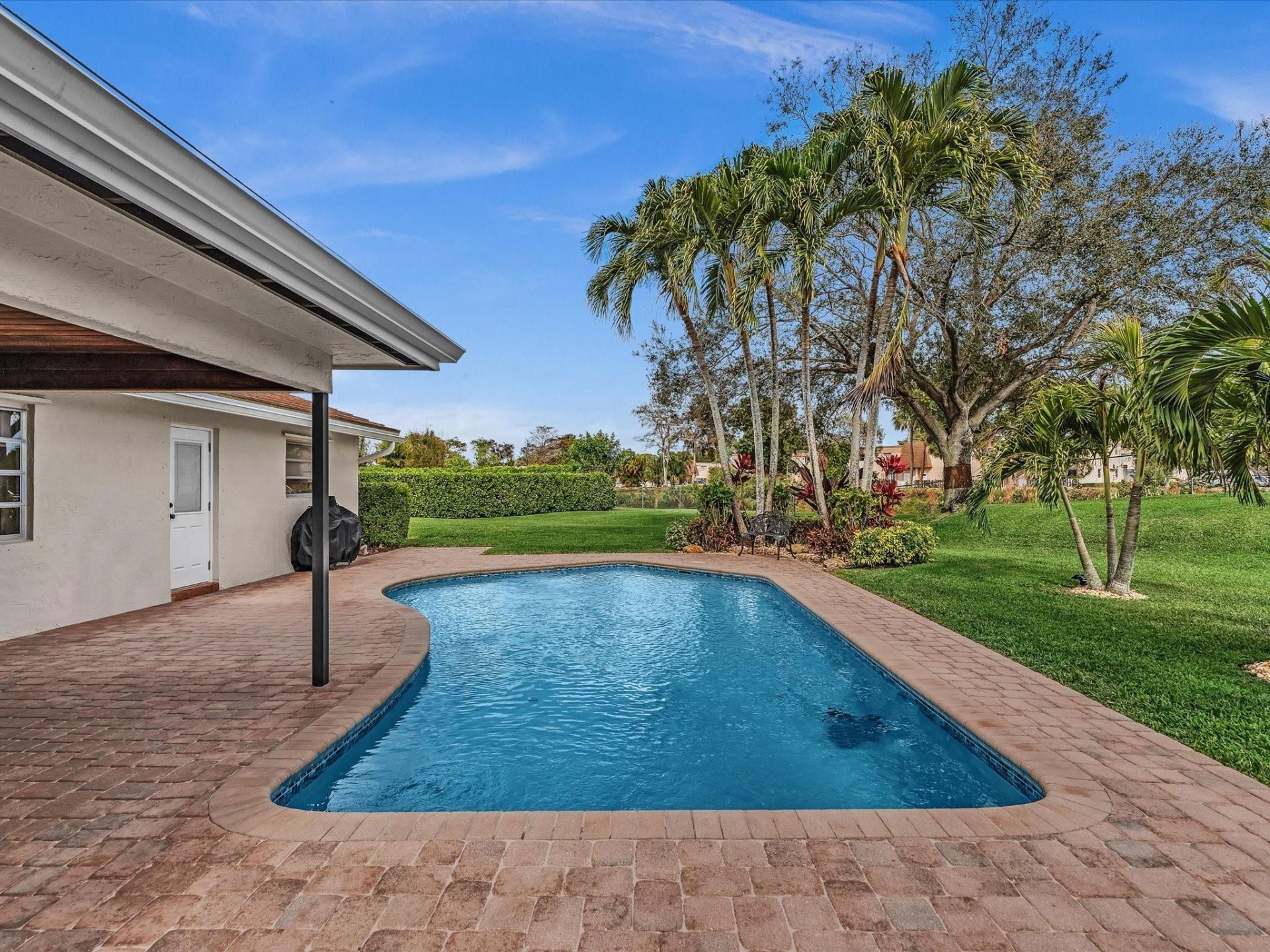 8140 NW 13th Place, Coral Springs, FL 33071 Photo