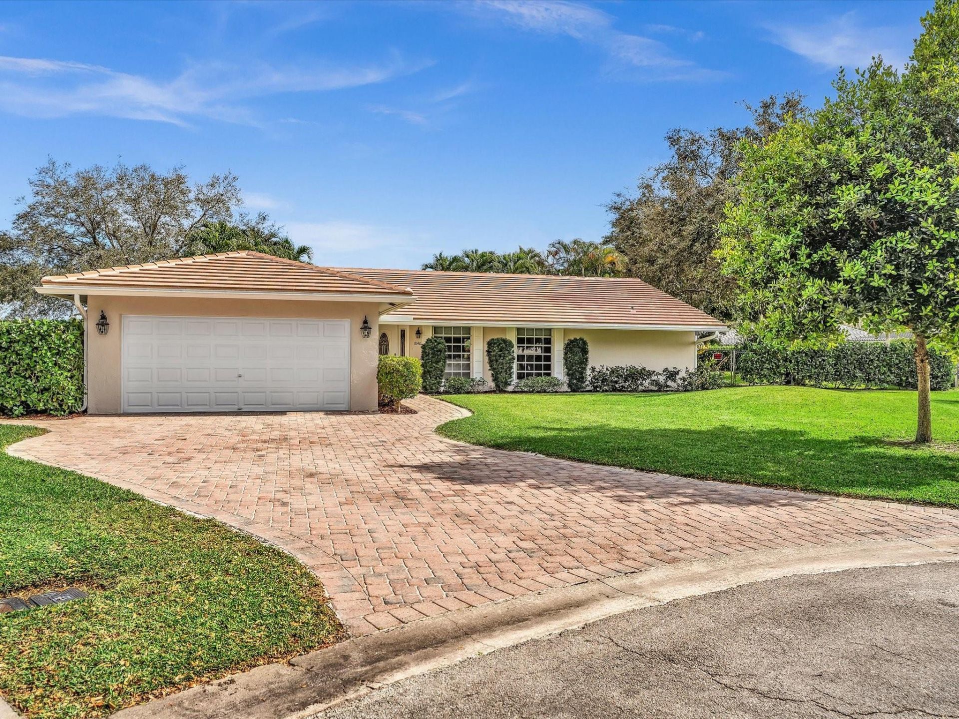 8140 NW 13th Place, Coral Springs, FL 33071 Photo