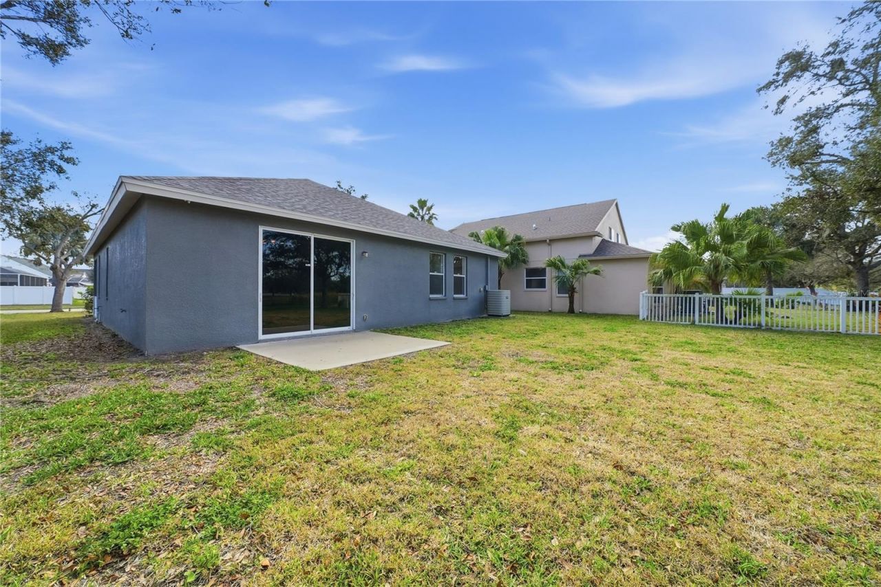 6931 34th Avenue E, Palmetto, FL 34221 Photo