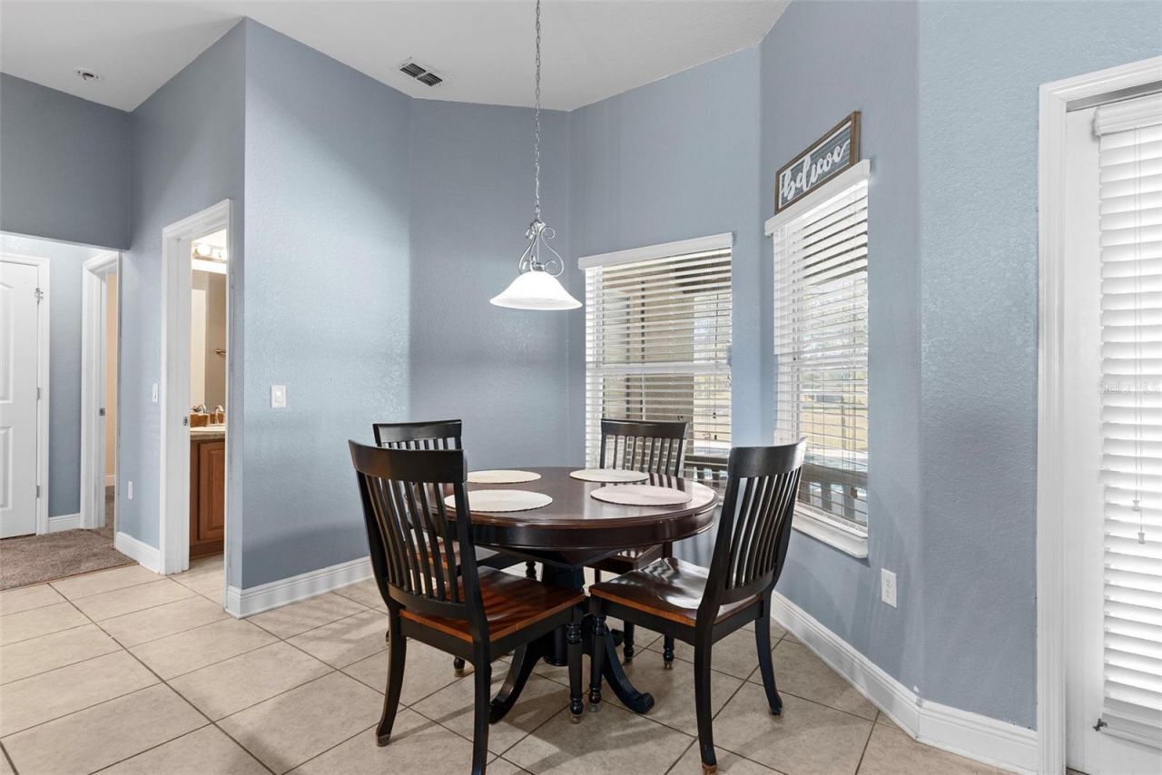 1668 Doves View Circle, Auburndale, FL 33823 Photo