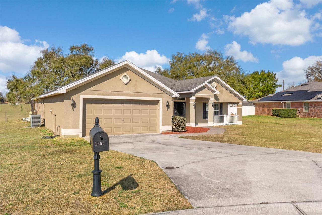 1668 Doves View Circle, Auburndale, FL 33823 Photo