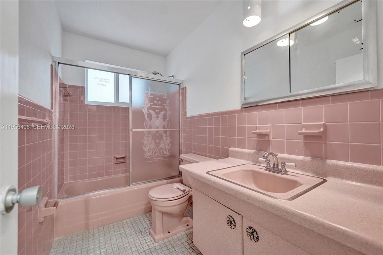 3816 W Park Rd , Hollywood, FL 33021 Photo