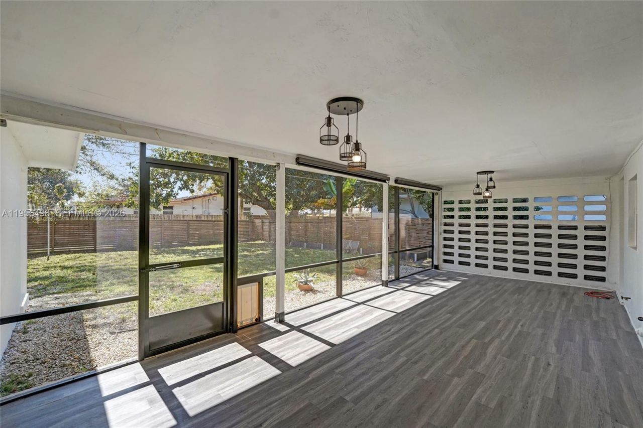 3816 W Park Rd , Hollywood, FL 33021 Photo