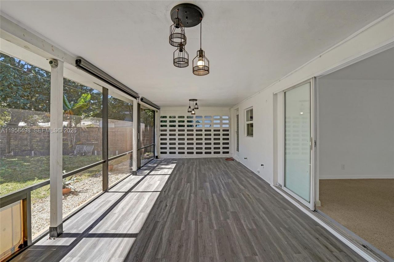 3816 W Park Rd , Hollywood, FL 33021 Photo