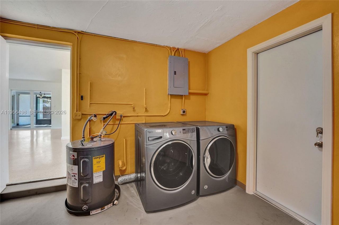 3816 W Park Rd , Hollywood, FL 33021 Photo