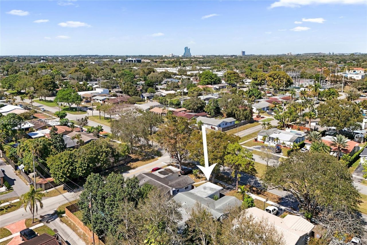 3816 W Park Rd , Hollywood, FL 33021 Photo