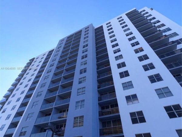 401 N 69th St, Unit 607, Miami Beach, FL 33141