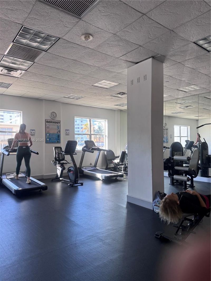 401 N 69th St, Unit 607, Miami Beach, FL 33141 Photo