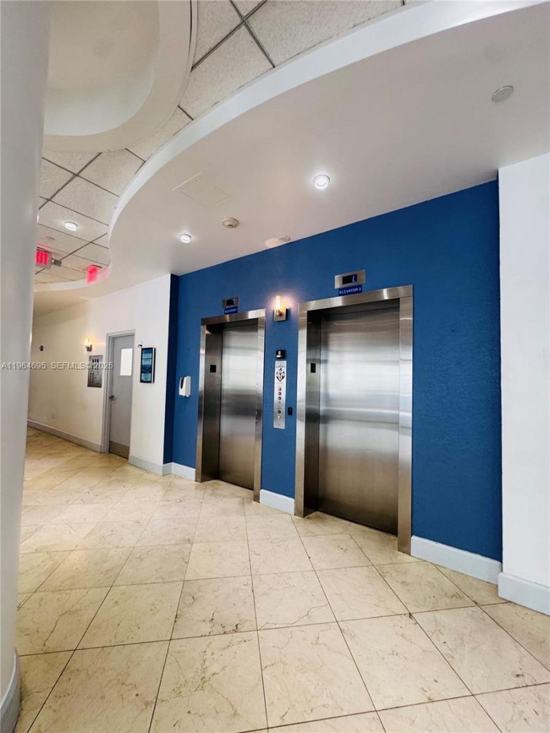 401 N 69th St, Unit 607, Miami Beach, FL 33141 Photo