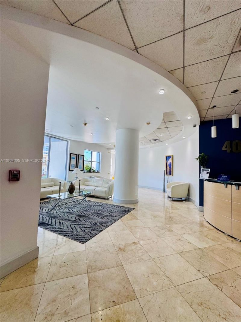 401 N 69th St, Unit 607, Miami Beach, FL 33141 Photo