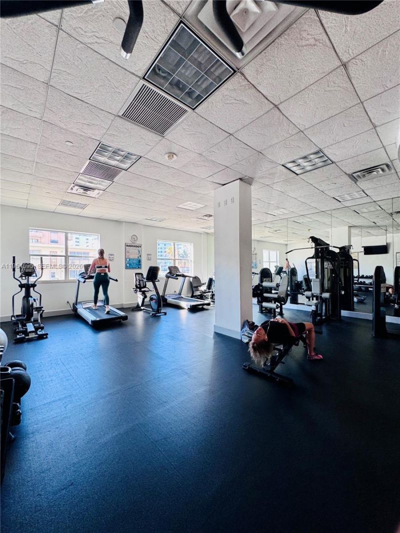 401 N 69th St, Unit 607, Miami Beach, FL 33141 Photo