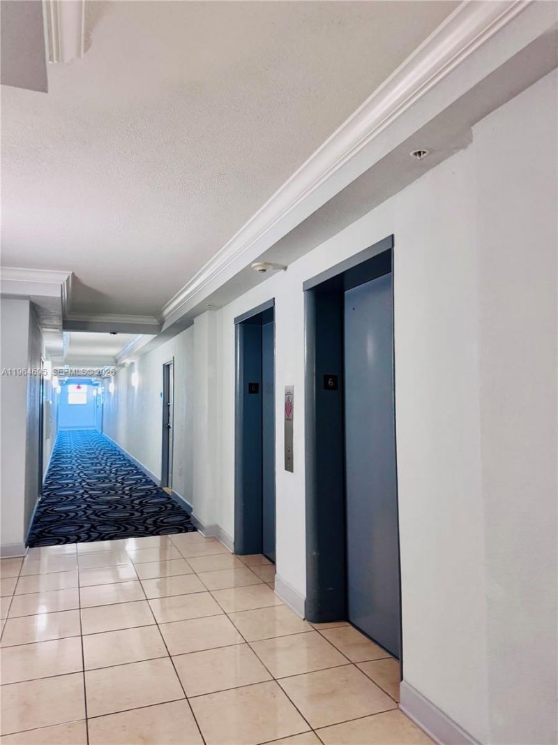 401 N 69th St, Unit 607, Miami Beach, FL 33141 Photo