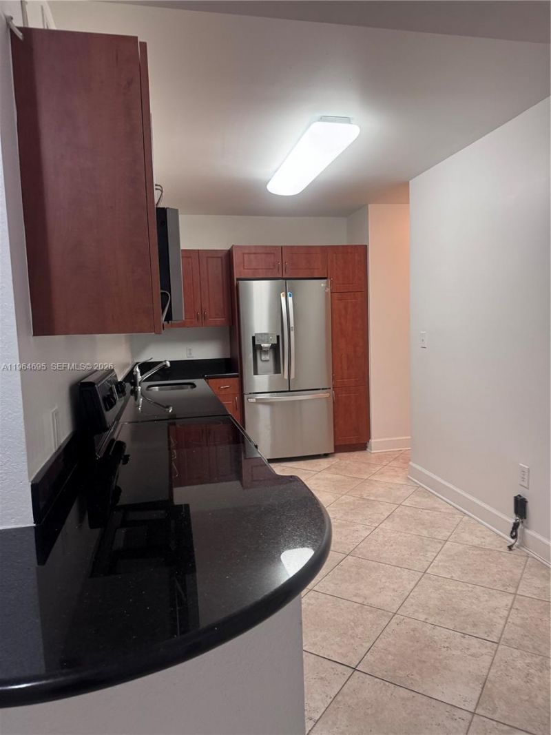 401 N 69th St, Unit 607, Miami Beach, FL 33141 Photo