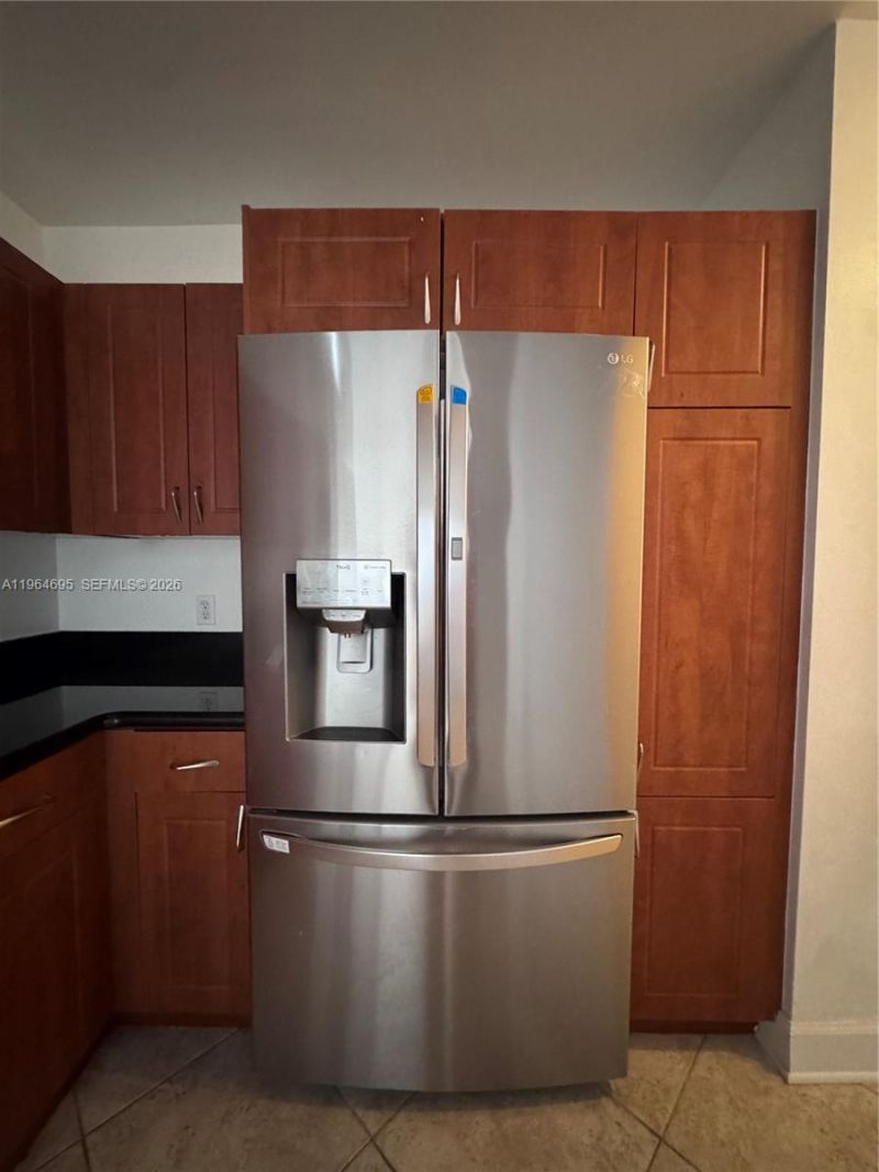 401 N 69th St, Unit 607, Miami Beach, FL 33141 Photo