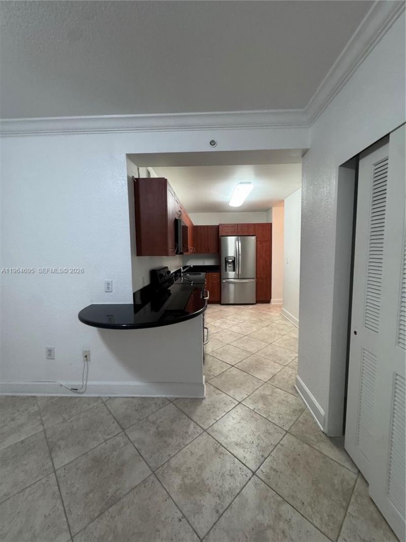 401 N 69th St, Unit 607, Miami Beach, FL 33141 Photo