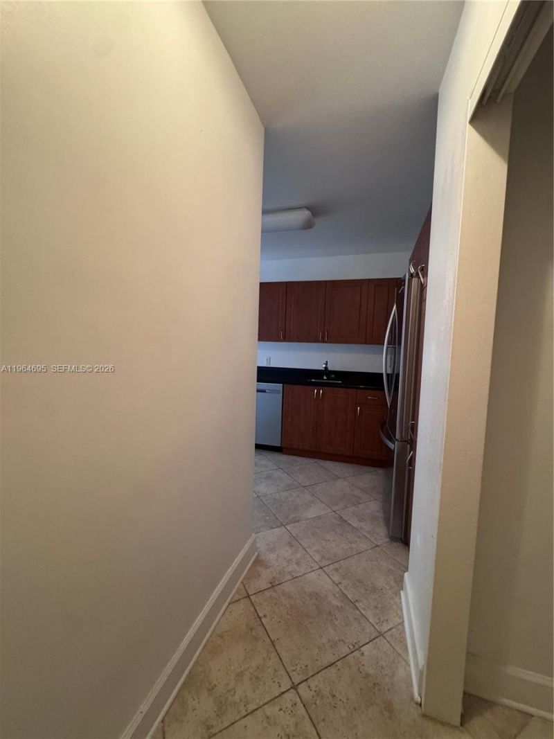 401 N 69th St, Unit 607, Miami Beach, FL 33141 Photo
