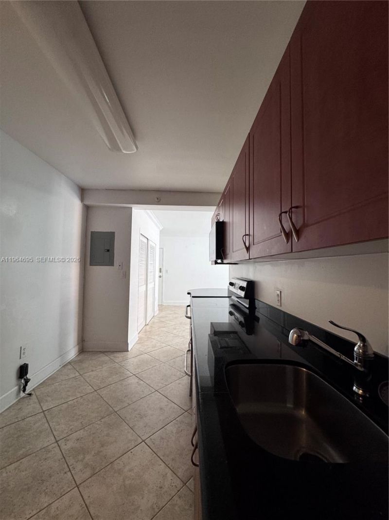 401 N 69th St, Unit 607, Miami Beach, FL 33141 Photo