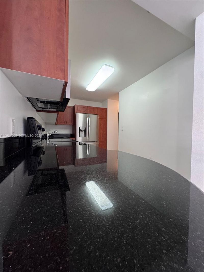 401 N 69th St, Unit 607, Miami Beach, FL 33141 Photo