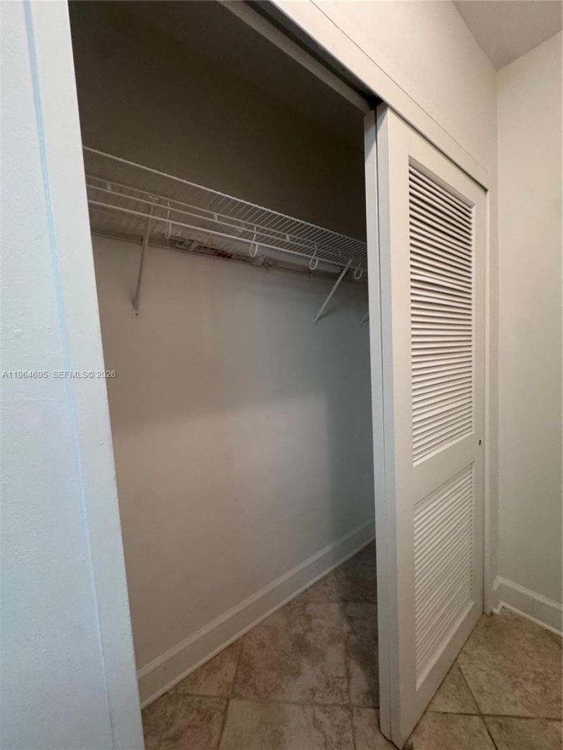 401 N 69th St, Unit 607, Miami Beach, FL 33141 Photo