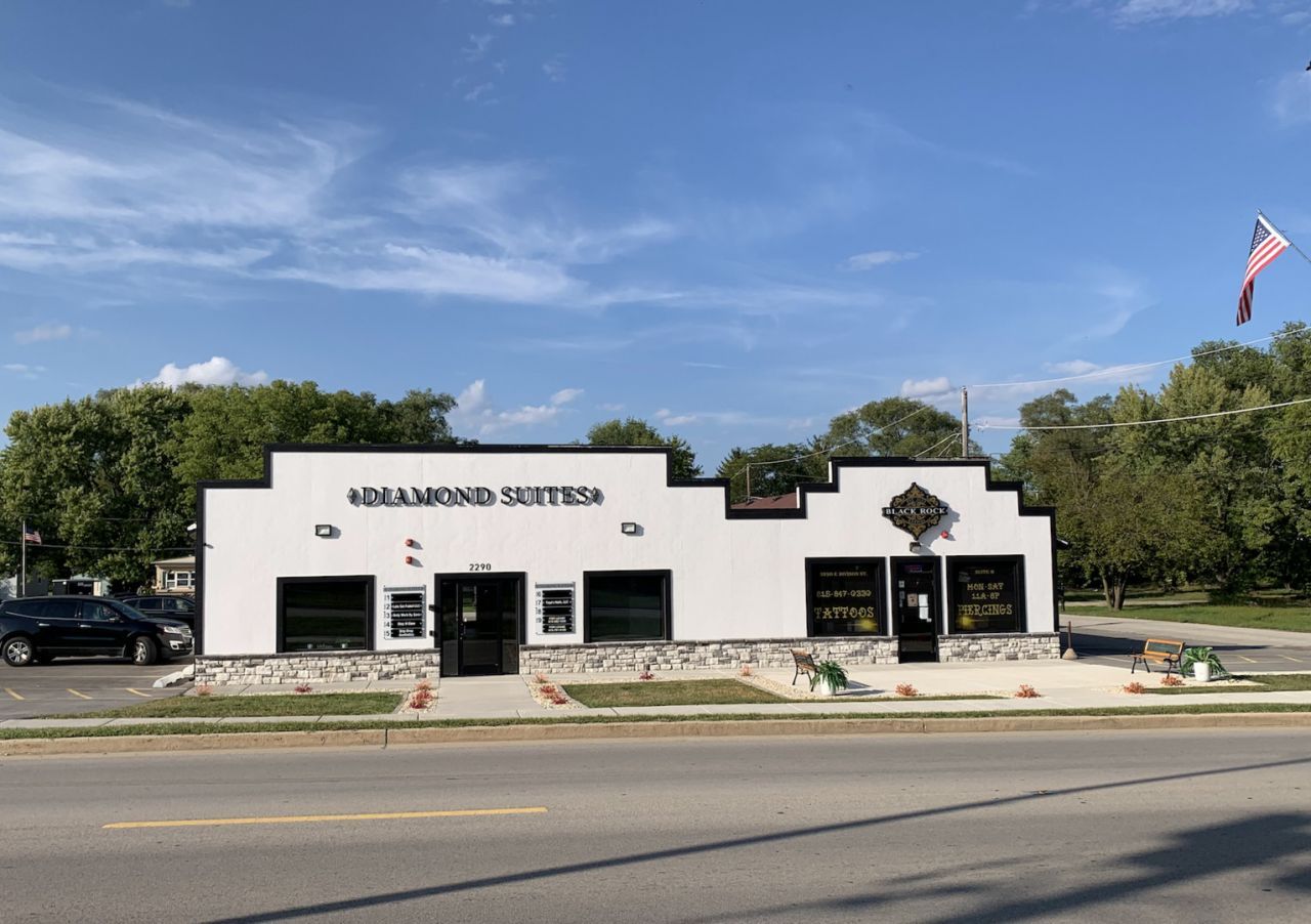 2290 E Division Street, Diamond, IL 60416