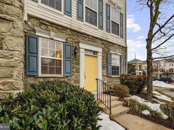 21781 FINDON COURT, ASHBURN, VA 20147