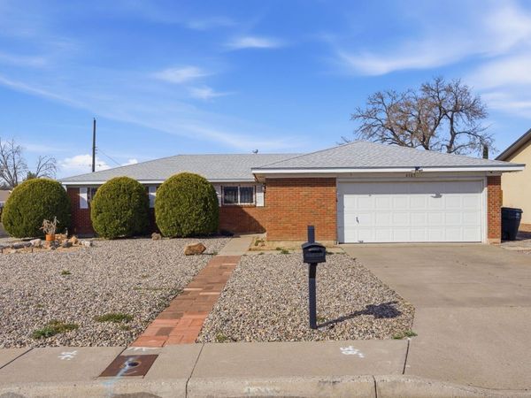 4305 Andrew Drive NE, Albuquerque, NM 87109