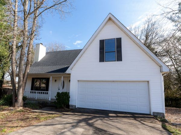 1102 Falling Tree Ct, Murfreesboro, TN 37130