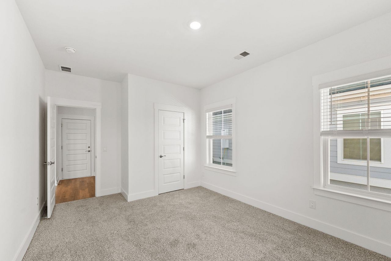 356 Calm Water Way Photo 25