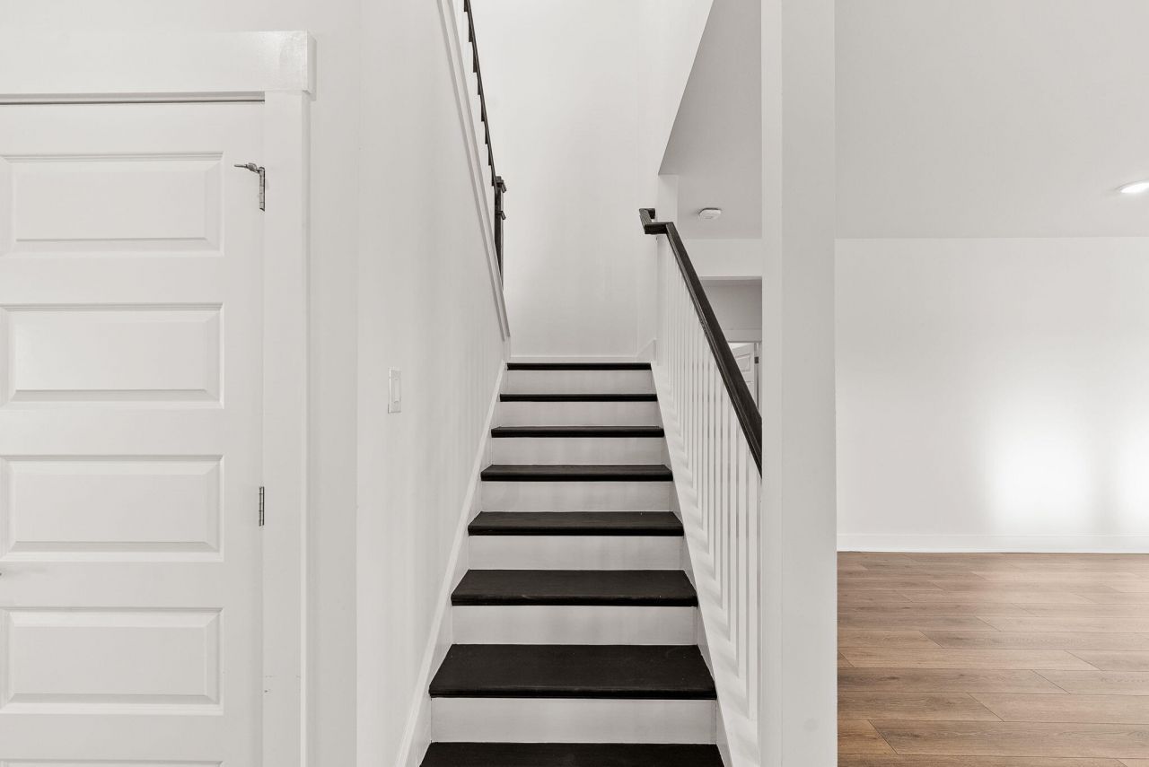 356 Calm Water Way Photo 28