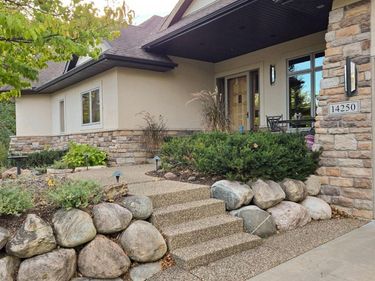 14250 Trace Ridge Road, Wayzata, MN 55391