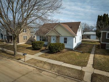 206 Maple Street N, Mabel, MN 55954