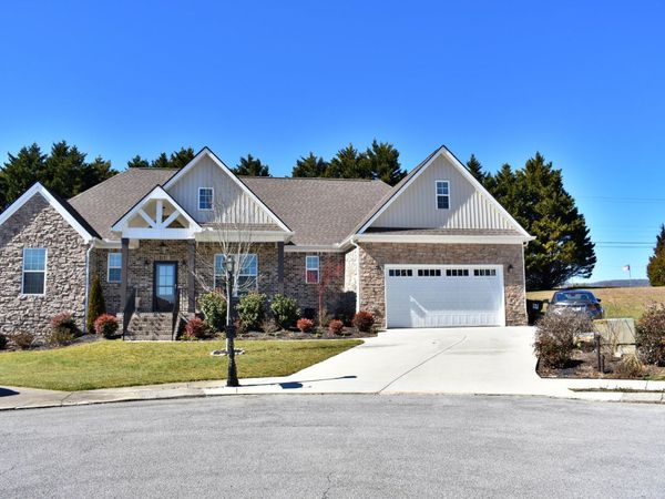 404 Ottawa Drive , Soddy-Daisy, TN 37379