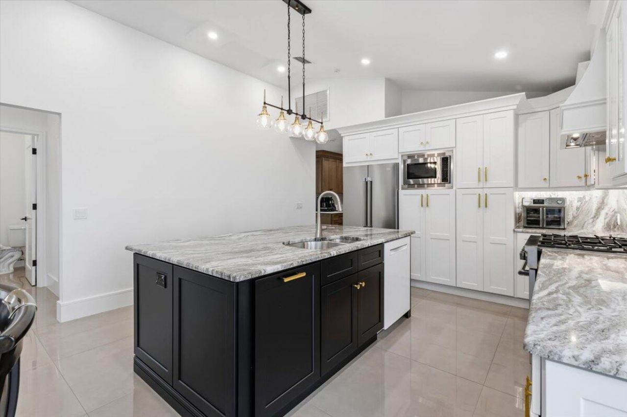 2253 NW Seagrass Drive, Palm City, FL 34990 Photo