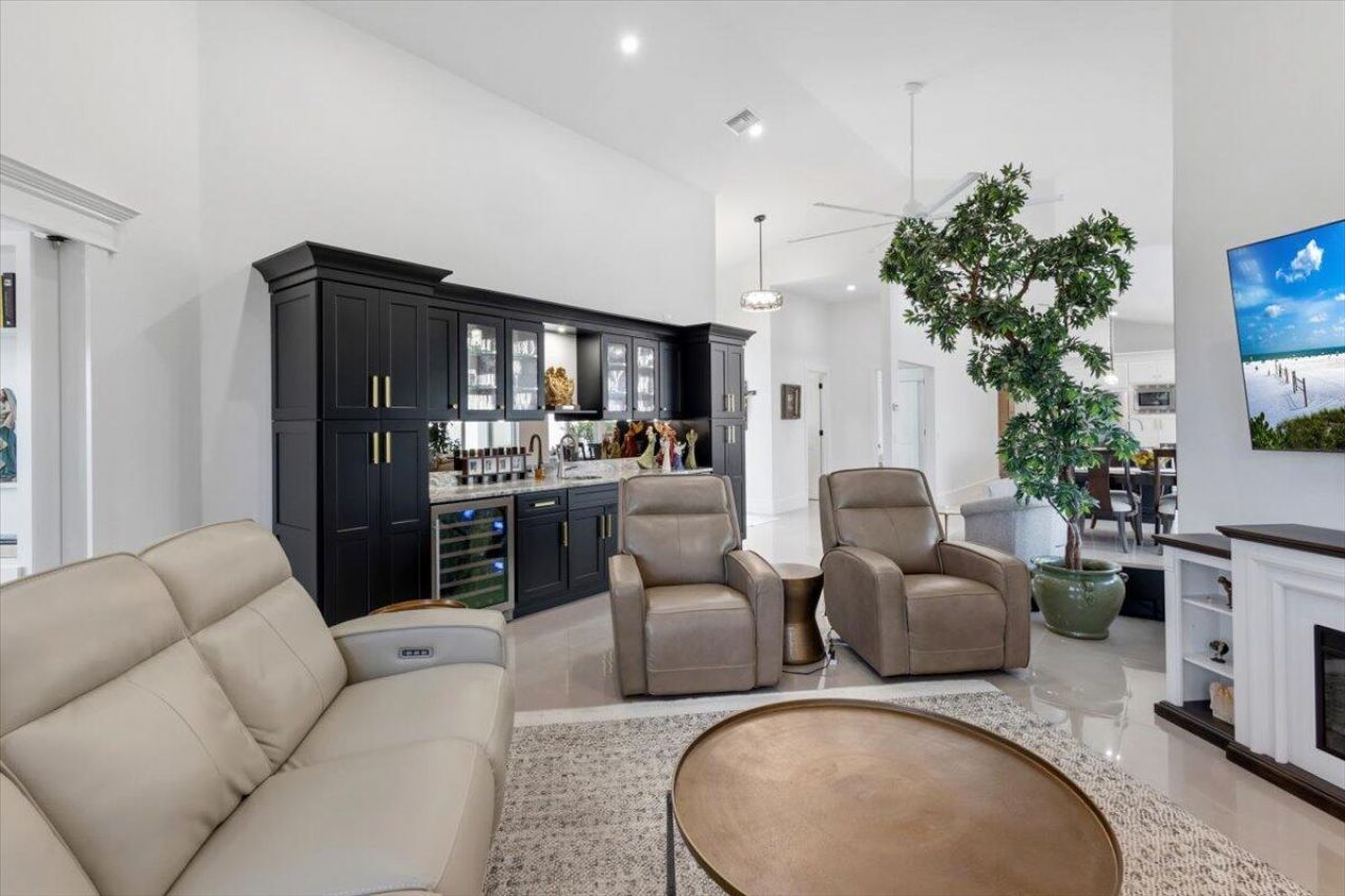 2253 NW Seagrass Drive, Palm City, FL 34990 Photo