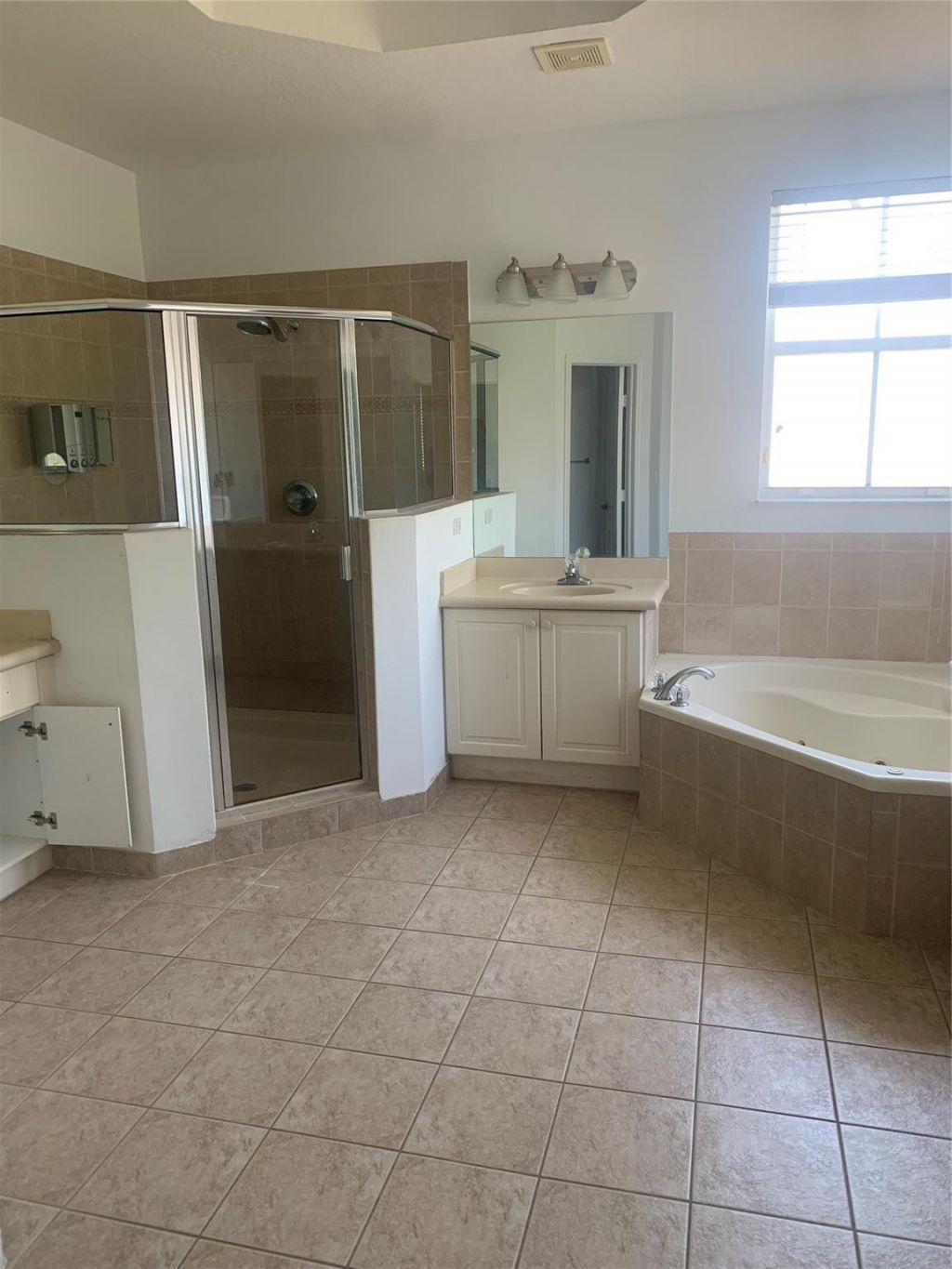 11159 NW 80th Ln, Doral, FL 33178 Photo