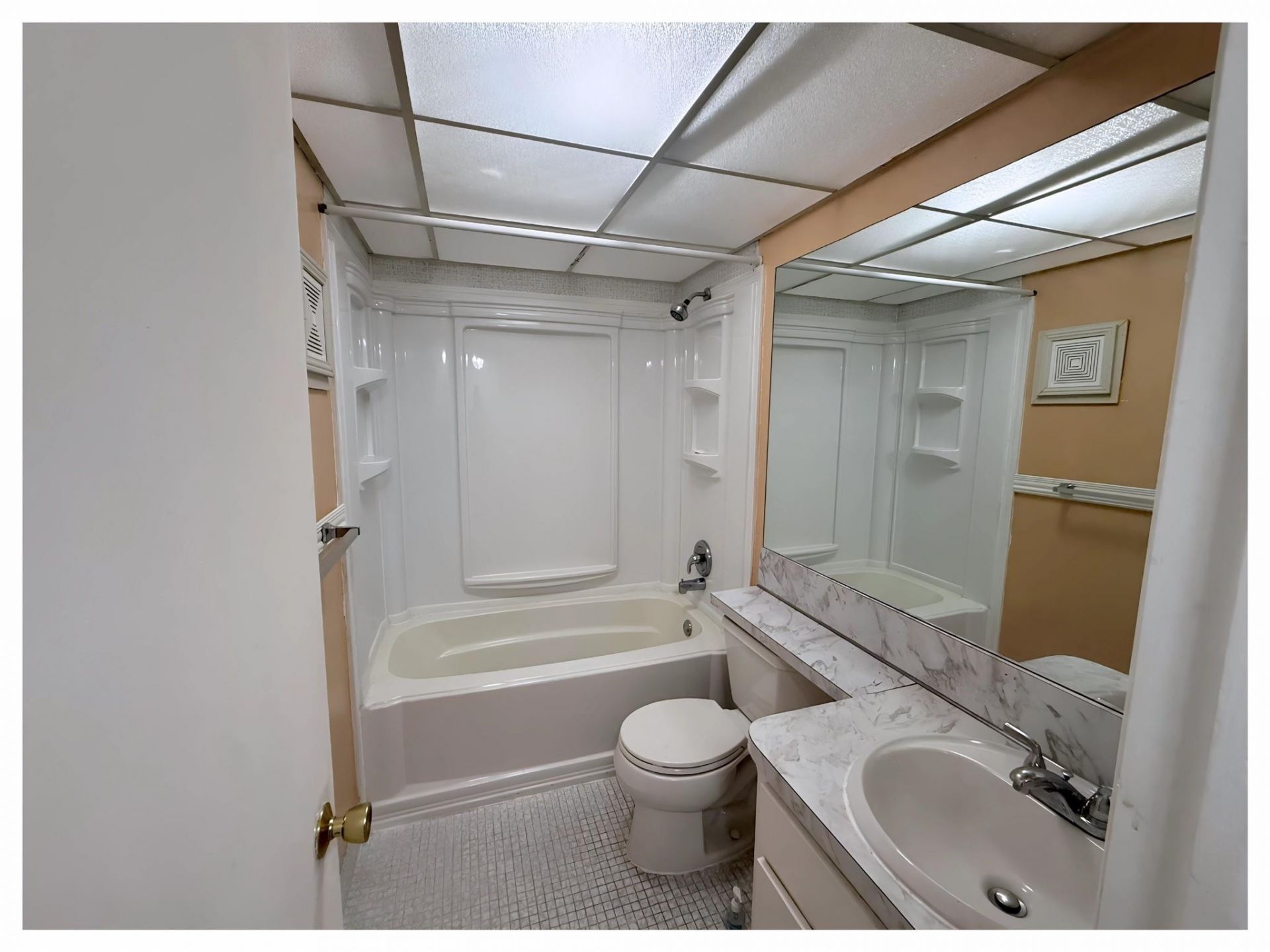 3071 NW 47th Terrace, Unit 319, Lauderdale Lakes, FL 33313 Photo