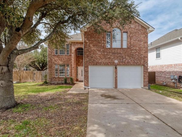8613 Glen Canyon DR, Round Rock, TX 78681